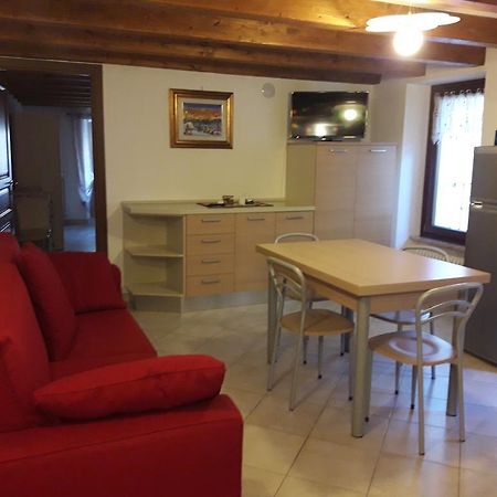 Appartamento" Le Bourg 61" Vda Cir 0208 Aosta Bagian luar foto