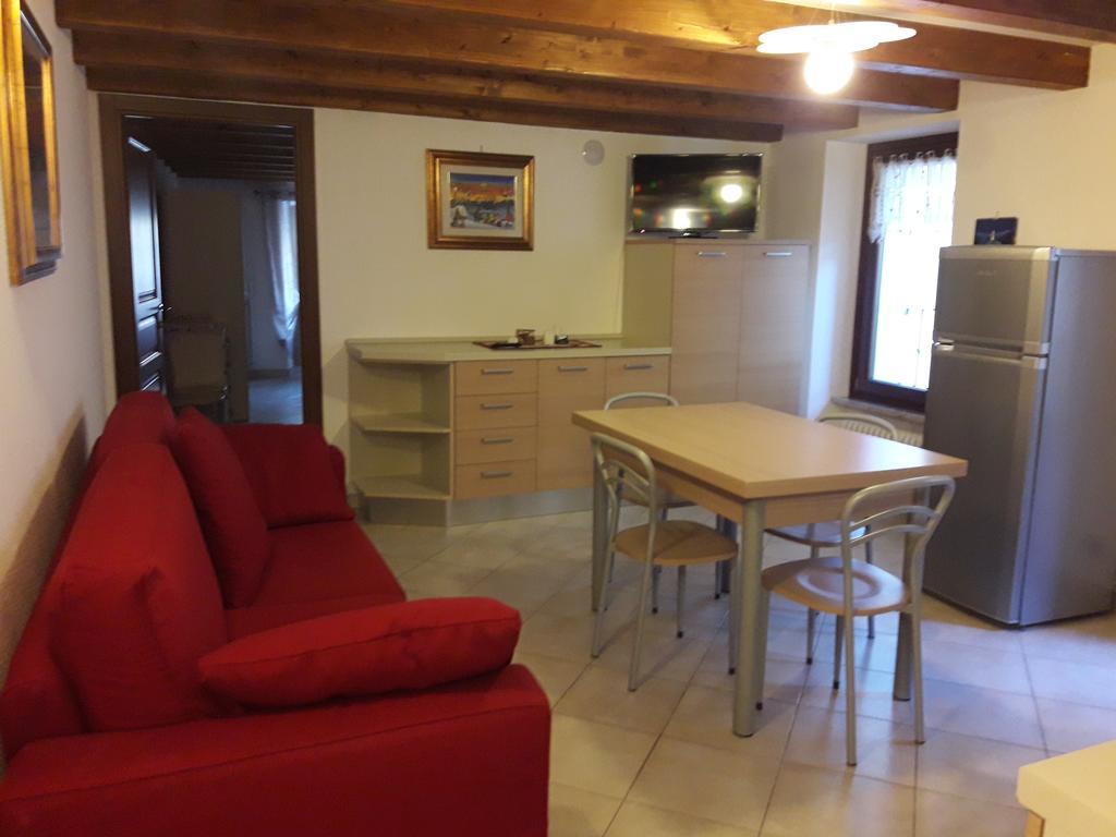 Appartamento" Le Bourg 61" Vda Cir 0208 Aosta Bagian luar foto